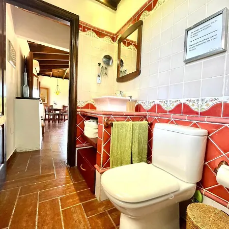 Rural House With Wifi, Private Pool, View Of The Atlantic And Mount Teide